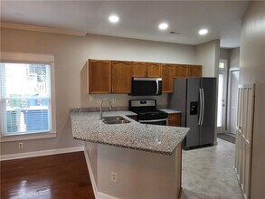 320 Harden St SE in Atlanta, GA - Building Photo - Building Photo