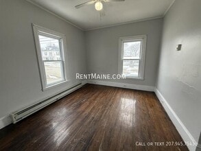 86 Wing St in Bangor, ME - Building Photo - Building Photo
