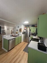 136 Sea Crest Cir in Vallejo, CA - Building Photo - Building Photo