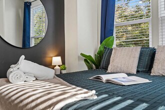 3023 Jolene Ct in Charlotte, NC - Foto de edificio - Building Photo