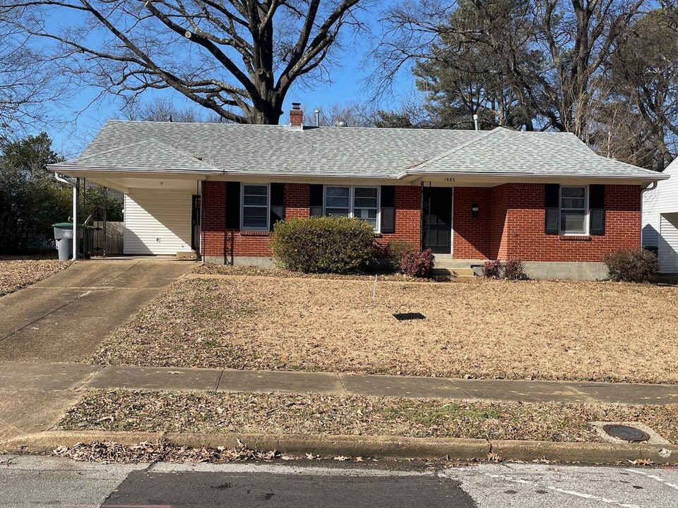 1483 Vera Cruz St in Memphis, TN - Building Photo