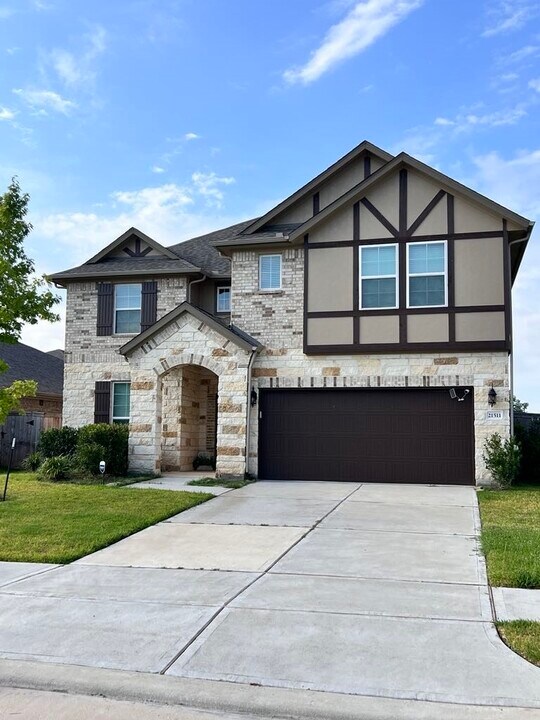 21511 Pachino Ln in Richmond, TX - Foto de edificio