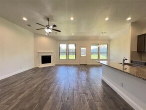701 Dripping Spgs Ln in Cleburne, TX - Building Photo - Building Photo