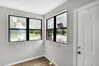 2744 Broadway Ave in Jacksonville, FL - Building Photo - Building Photo
