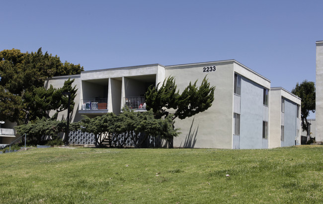 National City Park Apartments in National City, CA - Foto de edificio - Building Photo