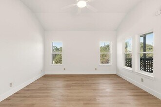 814 W Mary St in Austin, TX - Building Photo - Building Photo