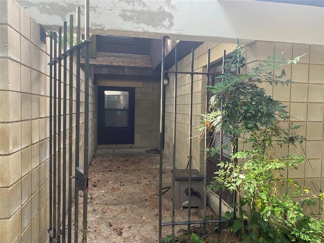 property at 4406 SW 70th Terrace