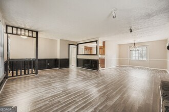 2932 Marsh Ln SW in Stone Mountain, GA - Building Photo - Building Photo