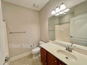 206 Fountainhead Ln in Fayetteville, NC - Building Photo - Building Photo