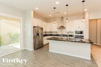 10755 Blackrock Canyon Ave in Las Vegas, NV - Building Photo - Building Photo
