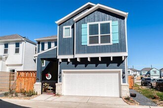 2423 Driftwood Trl in Kemah, TX - Building Photo - Building Photo