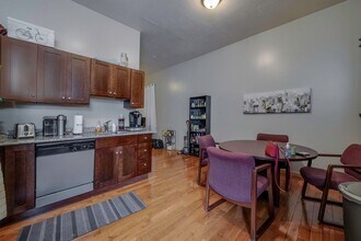 122 S 12th St in Pittsburgh, PA - Building Photo - Building Photo