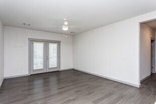 Backwater Cove in Fayetteville, AR - Building Photo