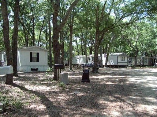 2218 Westover Dr in Palatka, FL - Building Photo