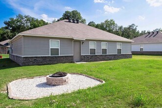 44 Dunnaway Dr in Austin, AR - Building Photo - Building Photo