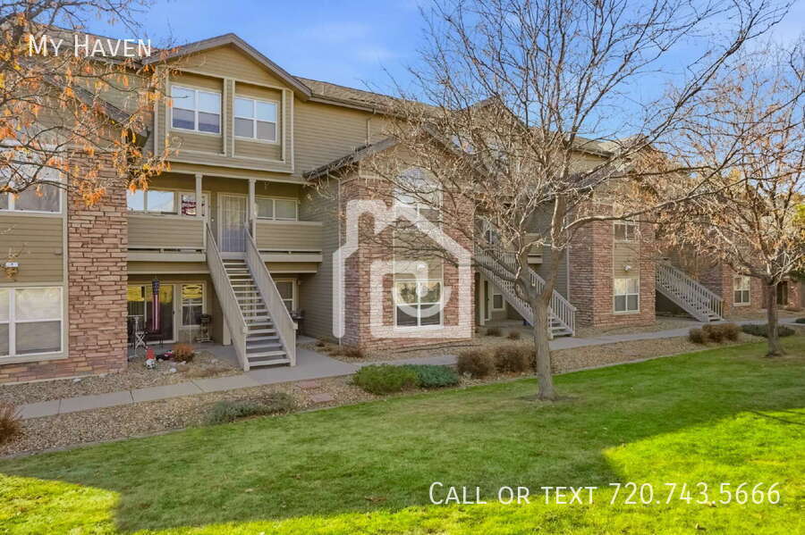 18425 E Flora Dr in Aurora, CO - Building Photo