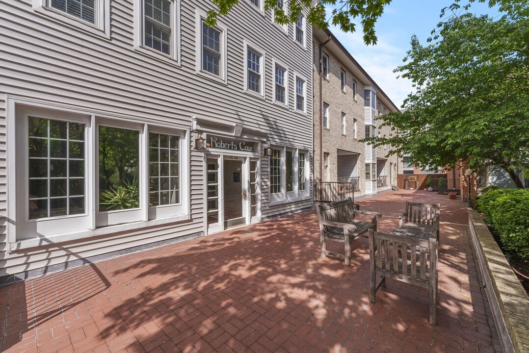 456 9th St in Hoboken, NJ - Building Photo