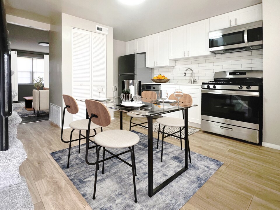Waters Edge Townhomes in Halethorpe, MD - Foto de edificio