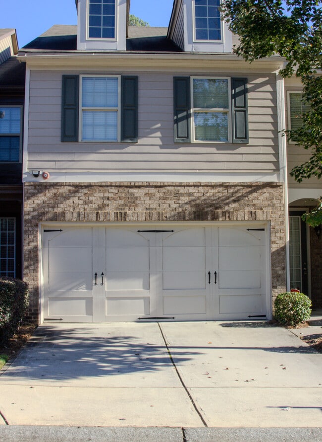 6322 Story Cir in Norcross, GA - Foto de edificio - Building Photo