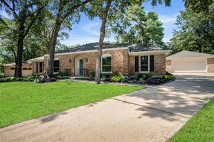 3 Brookwood Cir