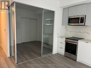 1182-1182 King St W in Toronto, ON - Building Photo - Building Photo
