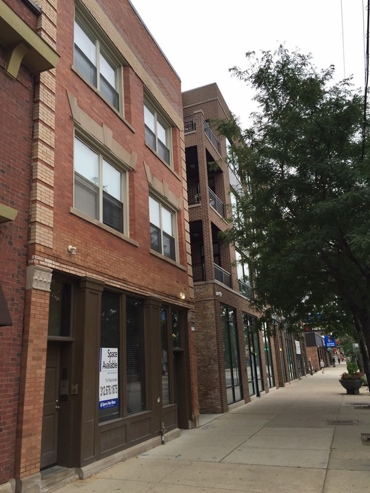 5439 N Broadway St in Chicago, IL - Building Photo