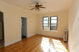 4856 N Damen Ave in Chicago, IL - Building Photo - Building Photo