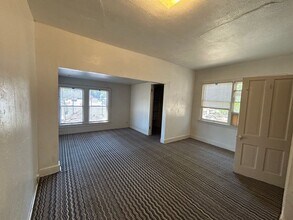 1032 W 2nd St in Chico, CA - Building Photo - Building Photo