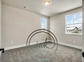 304 Cattail Cir in Gardnerville, NV - Building Photo - Building Photo