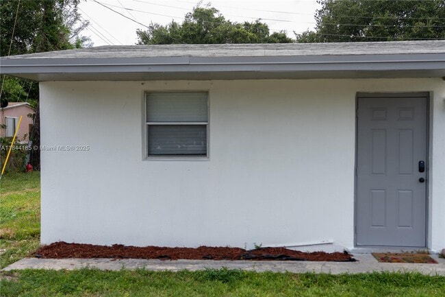 property at 5500 SW 32nd St