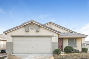 7933 Odysseus Ave in Las Vegas, NV - Building Photo