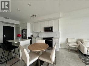 55 Duke St W in Kitchener, ON - Building Photo - Building Photo