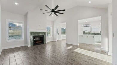 97 N Adler Ave in Farmington, AR - Building Photo - Building Photo