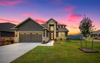 32402 Clouser Crawdad Ct in Fulshear, TX - Building Photo