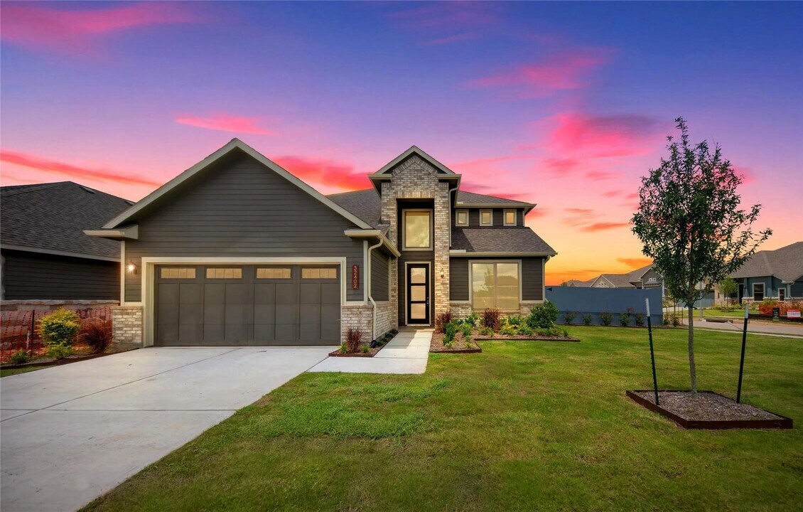 32402 Clouser Crawdad Ct in Fulshear, TX - Building Photo