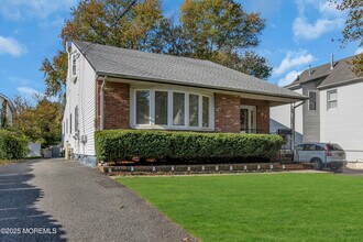 97 Monmouth Ave in Freehold, NJ - Building Photo - Building Photo