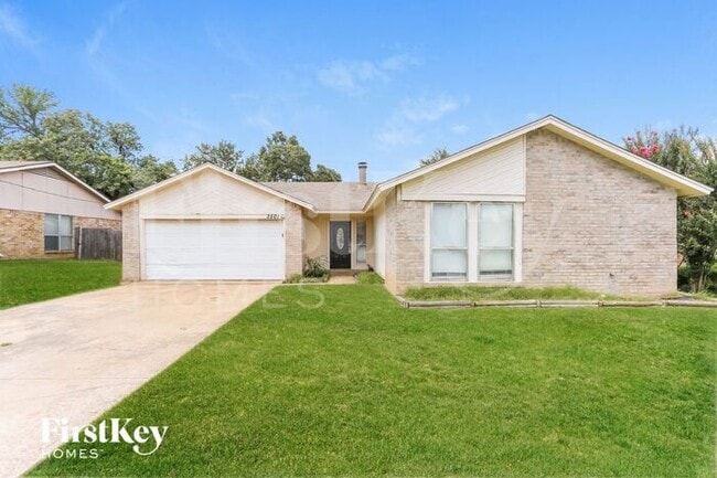 3501 Palomino Dr