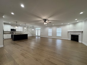 119 Mount Moriah Blvd in Rineyville, KY - Foto de edificio - Building Photo