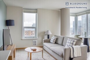 311 Cedar St in Seattle, WA - Building Photo