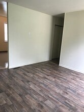 206 Hayward Ave in Fruitland, MD - Building Photo - Building Photo