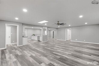4303 Prince Edward Dr in Wichita Falls, TX - Building Photo - Building Photo