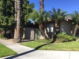 7395 Franklin Street in Buena Park, CA - Building Photo