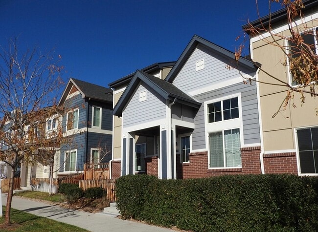8055 E 21st Ave in Denver, CO - Building Photo - Building Photo