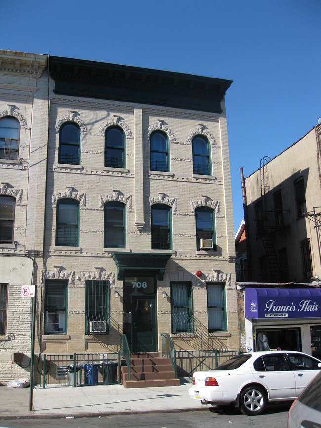 Knickerbocker Avenue Cluster in Brooklyn, NY - Building Photo - Building Photo