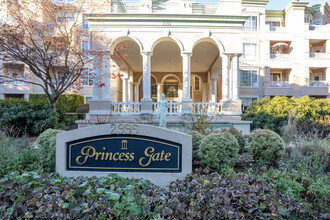 Princesss Gate in Coquitlam, BC - Building Photo - Building Photo