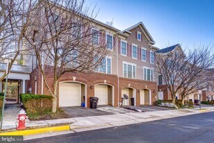 7119 Mason Grove Ct in Alexandria, VA - Building Photo