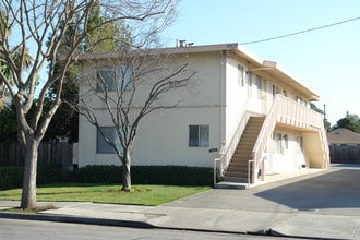 1668 Harrison St in Santa Clara, CA - Building Photo - Building Photo