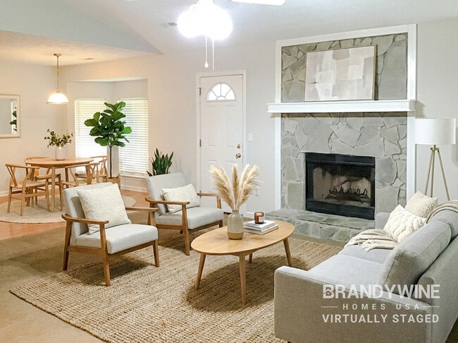 2900 Rosecommons Dr in Hampton, GA - Building Photo - Building Photo