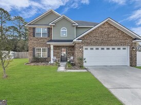 732 Waterlily Ct in Hinesville, GA - Building Photo