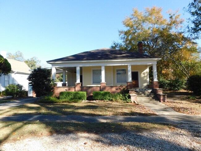 172 S Scott St in Camilla, GA - Building Photo - Building Photo